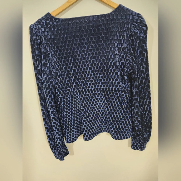 Eva Franco Velvet v-neck puff sleeve top womens size small - Picture 4 of 8